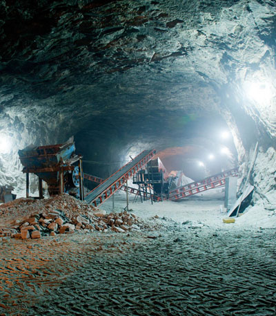 banner />
<p style=